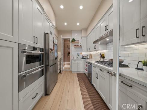 100 Boulder Pass , Irvine, CA