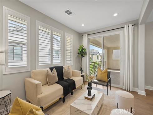 370 Sawbuck , Irvine, CA
