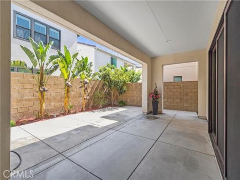 370 Sawbuck , Irvine, CA