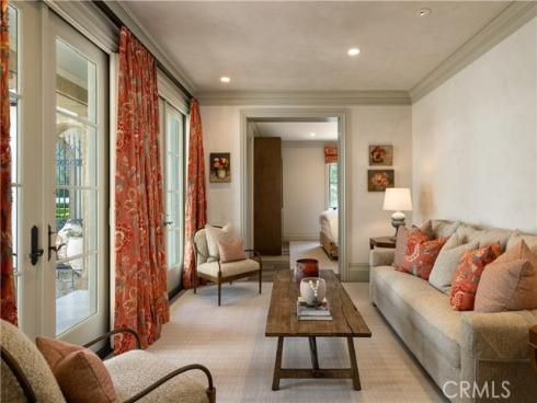 76 Golden Eagle , Irvine, CA