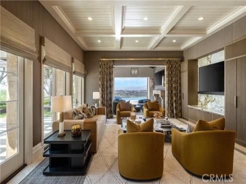 76 Golden Eagle , Irvine, CA