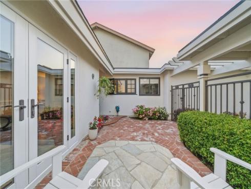 3 Whitewood Way, Irvine, CA