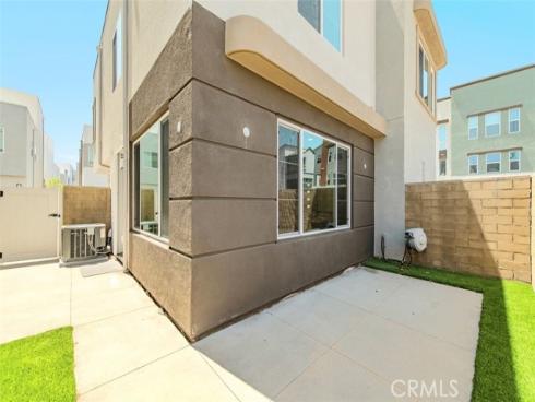 123  Tenor  , Irvine, CA