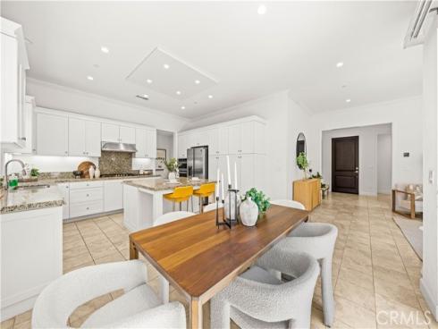 68 tollson , Irvine, CA