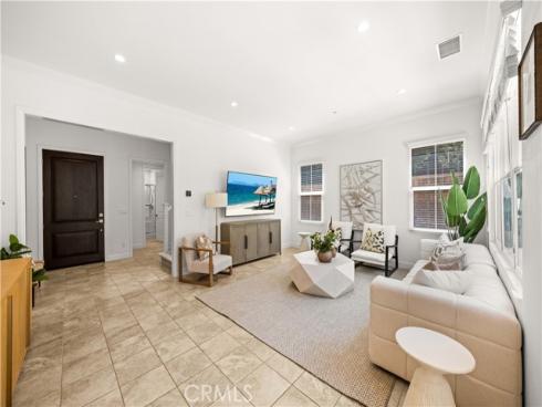 68 tollson , Irvine, CA