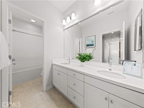 120 Pendant , Irvine, CA