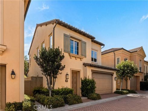 71  Brindisi  , Irvine, CA