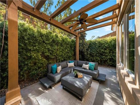 71  Brindisi  , Irvine, CA