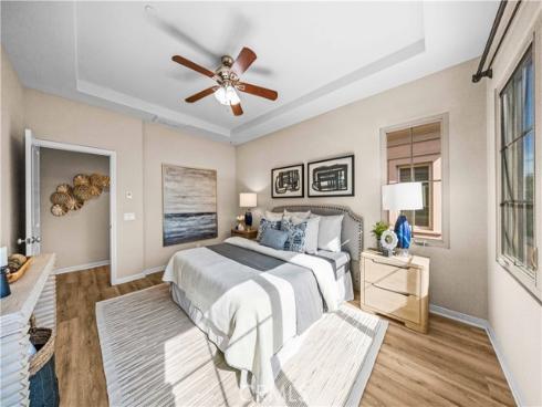 71  Brindisi  , Irvine, CA