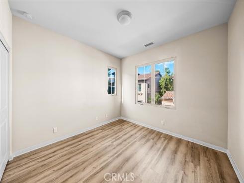 71  Brindisi  , Irvine, CA