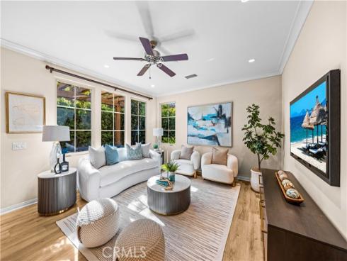 71  Brindisi  , Irvine, CA