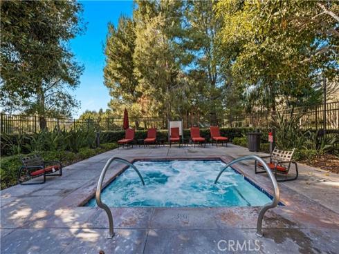 71  Brindisi  , Irvine, CA