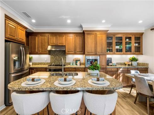 71  Brindisi  , Irvine, CA
