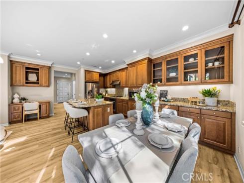 71  Brindisi  , Irvine, CA