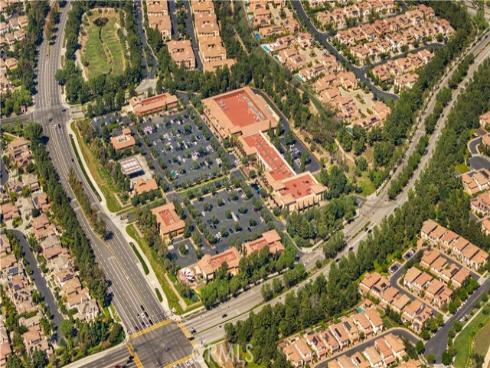 126 Bellini , Irvine, CA