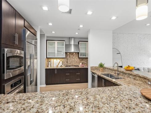 21 Gramercy 220 , Irvine, CA