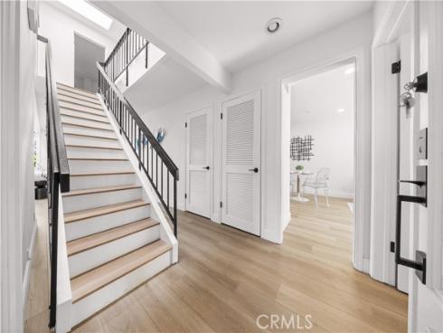 4181 Sandburg Way, Irvine, CA