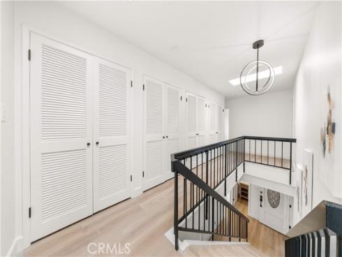 4181 Sandburg Way, Irvine, CA