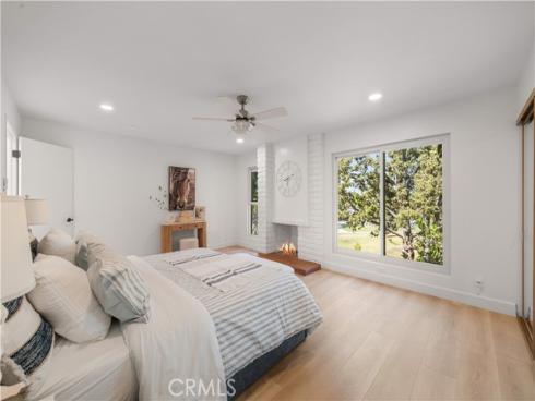 4181 Sandburg Way, Irvine, CA