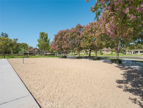 91 W Yale , Irvine, CA