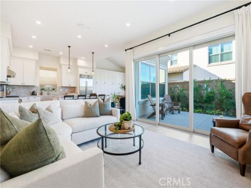 109  Fairgreen  , Irvine, CA