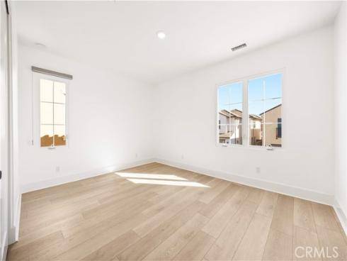 217 Piazza , Irvine, CA