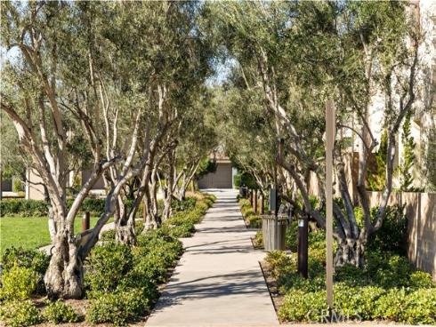 217 Piazza , Irvine, CA