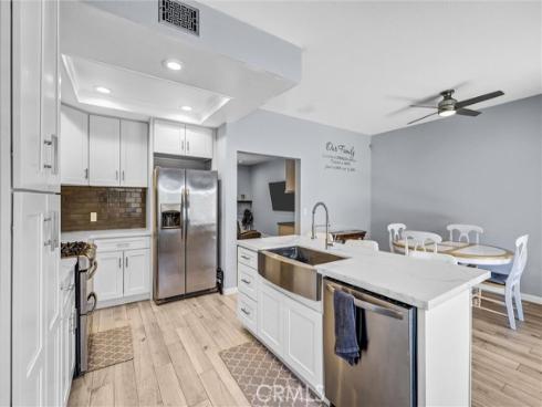 88 Greenmoor , Irvine, CA