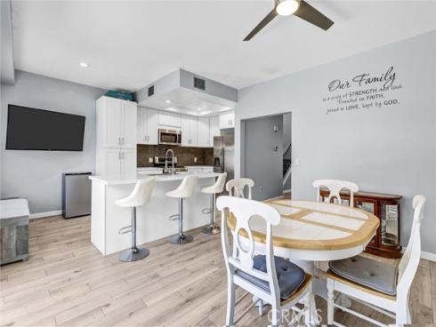 88 Greenmoor , Irvine, CA