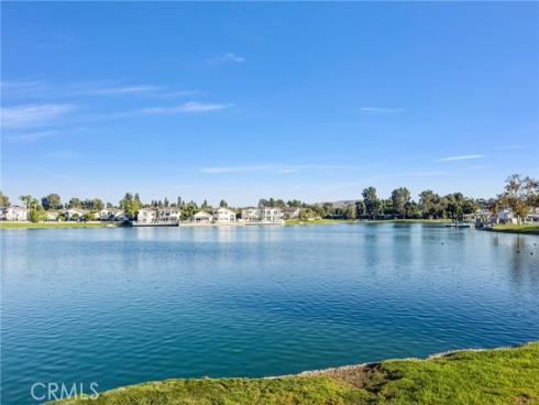 88 Greenmoor , Irvine, CA