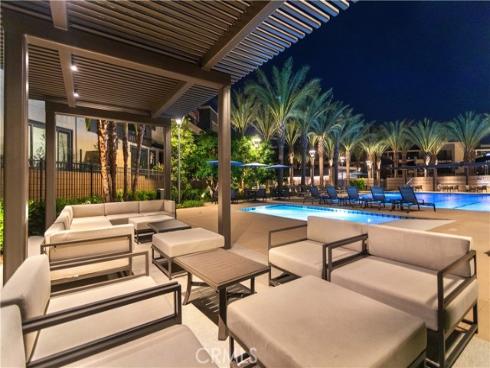 2412 Nolita , Irvine, CA
