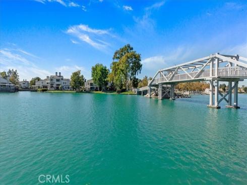 54 E Chardonnay , Irvine, CA