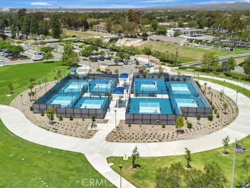 54 E Chardonnay , Irvine, CA
