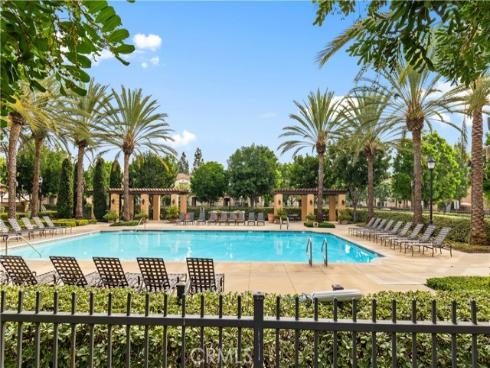 76 Trailing Vine , Irvine, CA