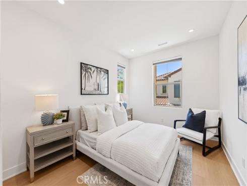 242 Maricopa , Irvine, CA
