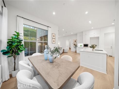 242 Maricopa , Irvine, CA