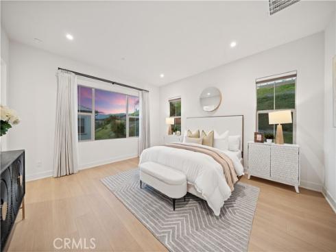 242 Maricopa , Irvine, CA