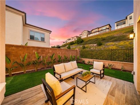 242 Maricopa , Irvine, CA