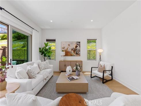 242 Maricopa , Irvine, CA