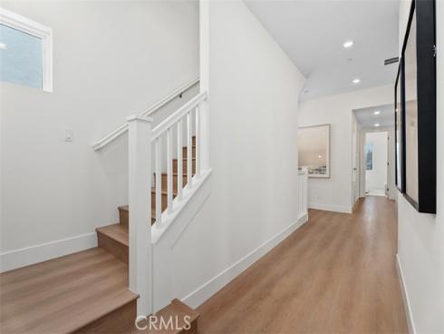 121 Bosal , Irvine, CA