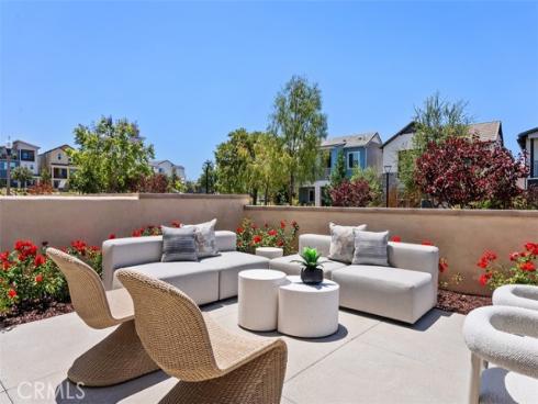 121 Bosal , Irvine, CA
