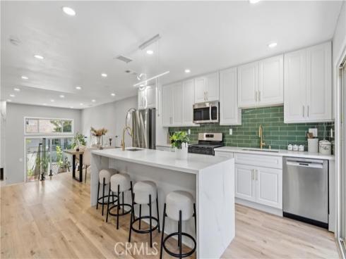 7 Sunup , Irvine, CA