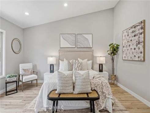 7 Sunup , Irvine, CA