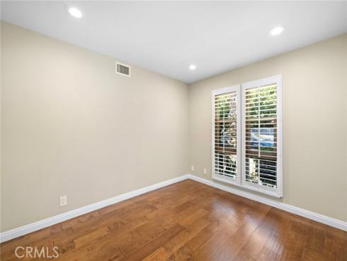 12 Nutwood , Irvine, CA