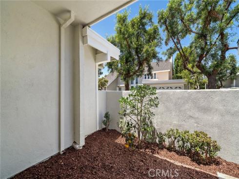 12 Nutwood , Irvine, CA