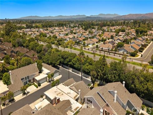 12 Nutwood , Irvine, CA