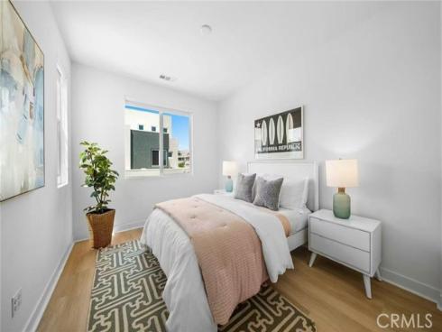 303 Baluster , Irvine, CA