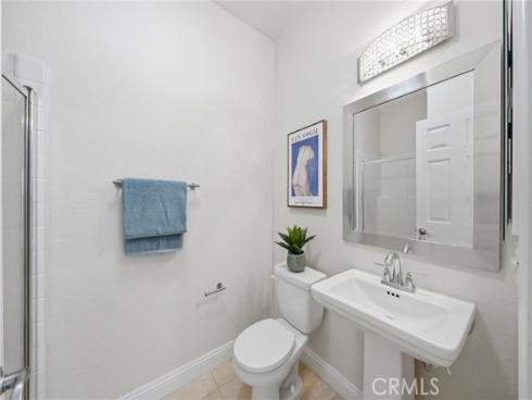 6  Bowie  , Irvine, CA