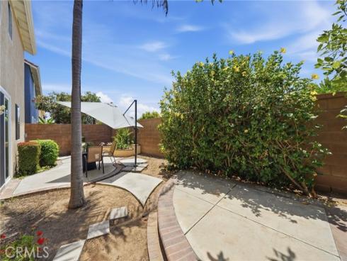6  Bowie  , Irvine, CA
