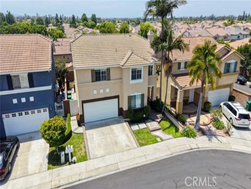 6  Bowie  , Irvine, CA